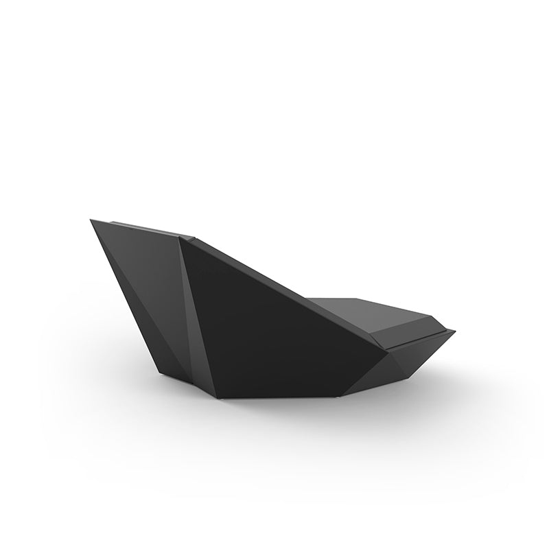 Black Faz daybed by Ramón Esteve for Vondom, sustainable outdoor luxury lounger – Modern Coastal Living.| Black