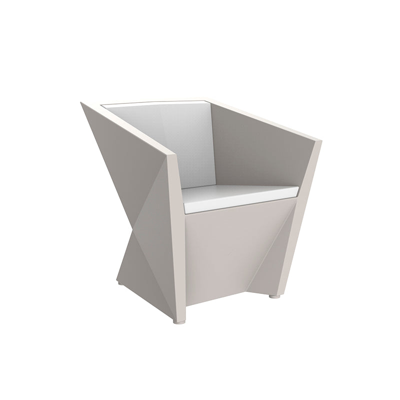 Ecru Faz armchair by Ramón Esteve for Vondom, sustainable geometric designer seating – Modern Coastal Living.| Ecru