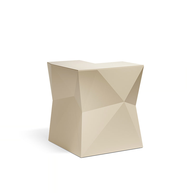 Ecru Faz counter bar corner module by Ramón Esteve for Vondom, sustainable modular bar element – Modern Coastal Living.| Ecru