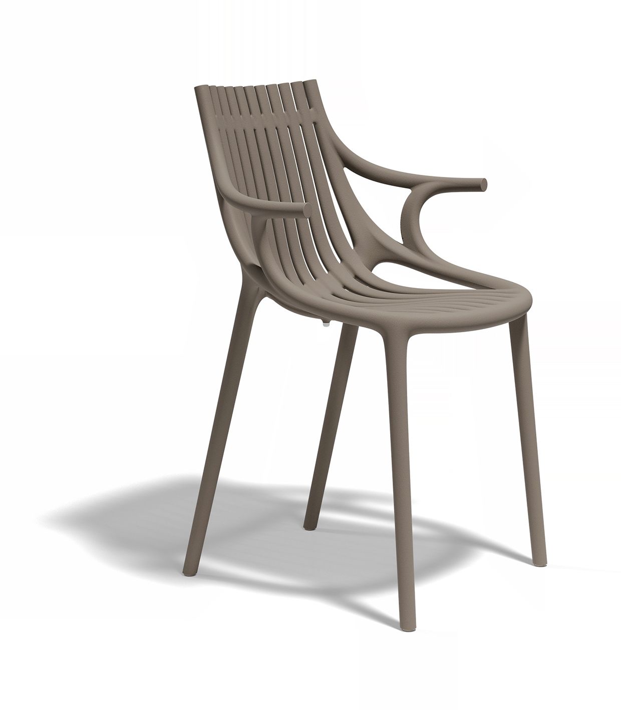 Tortora Ibiza chair with arms by Eugeni Quitllet for Vondom, luxury outdoor armchair in reclaimed elegance crafted from Mediterranean recycled plastic – Modern Coastal Living.| Tortora