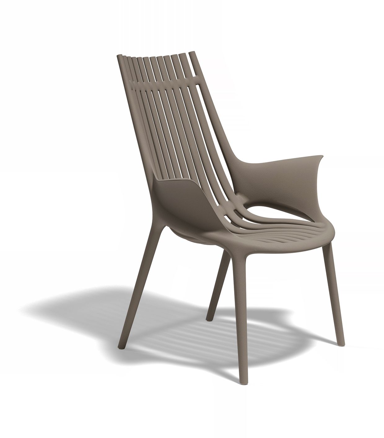 Tortora Ibiza lounge chair by Eugeni Quitllet for Vondom, refined reclaimed design crafted from Mediterranean recycled plastic – Modern Coastal Living.| Tortora