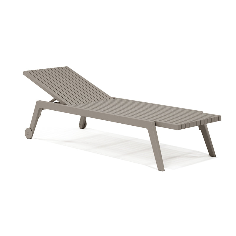 Tortora Spritz sun lounger by Archirivolto Design for Vondom, luxury outdoor lounger in refined reclaimed design crafted from Mediterranean recycled plastic – Modern Coastal Living.| Tortora