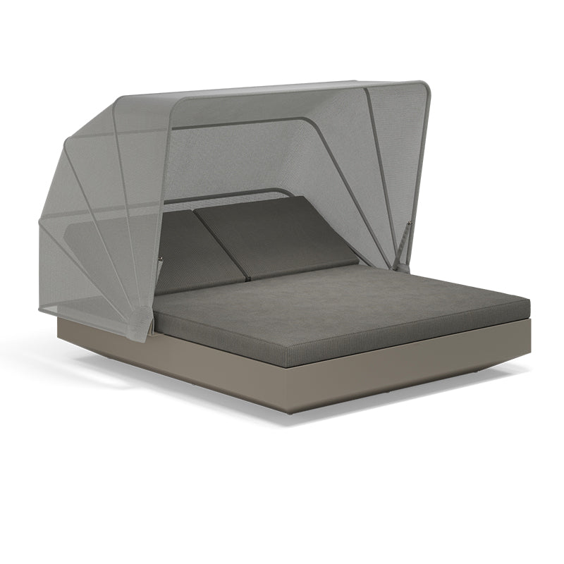 Tortora Vela square daybed with 2 reclining backrests and sunroof by Ramón Esteve for Vondom, crafted from recycled Mediterranean plastic – Modern Coastal Living.| Tortora