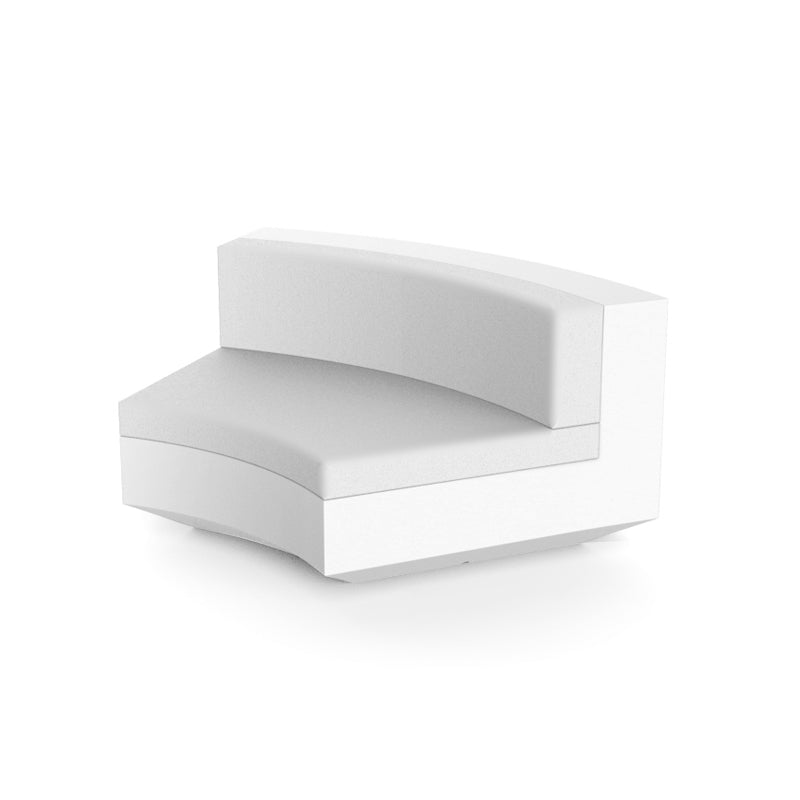 White Vela sectional sofa circular armless by Ramón Esteve for Vondom, modular sofa crafted from Mediterranean recycled plastic – Modern Coastal Living.| White