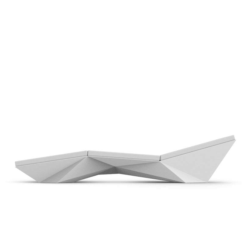 White Faz chaise lounge by Ramón Esteve for Vondom, sustainable modern outdoor lounger – Modern Coastal Living.| White