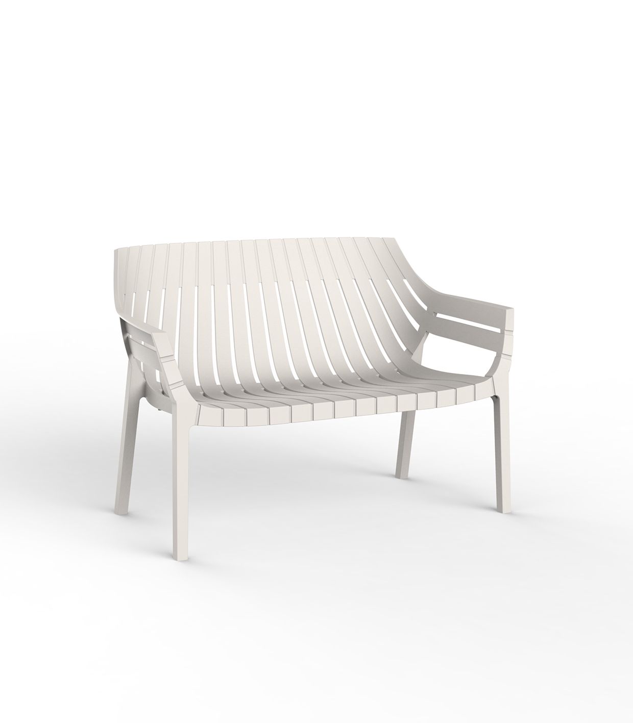 Ecru Spritz sofa by Archirivolto Design for Vondom, luxury outdoor sofa in reclaimed design crafted from Mediterranean recycled plastic – Modern Coastal Living.| Ecru