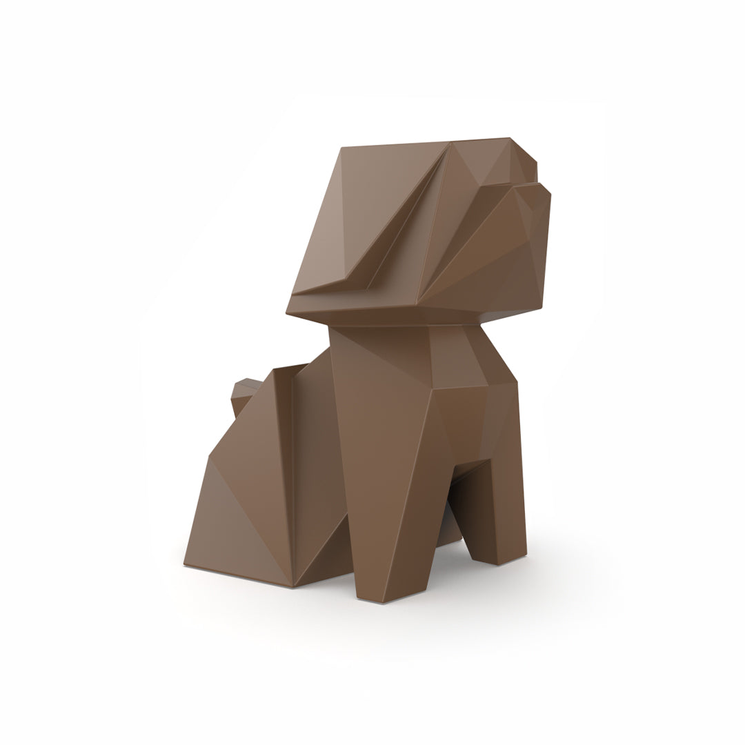 Origami Inu dog sculpture by Vondom, geometric sustainable decor for modern indoor and outdoor spaces – Modern Coastal Living.| Inu